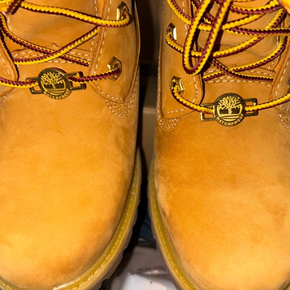 Timberland Tan Winter & Rain Boots ~ Women’s - Picture 3 of 9